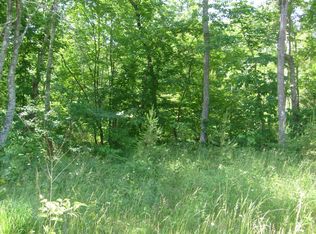 8857 Cherokee Trl, Crossville, TN 38572