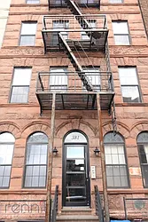 Rented by Rennit Inc.