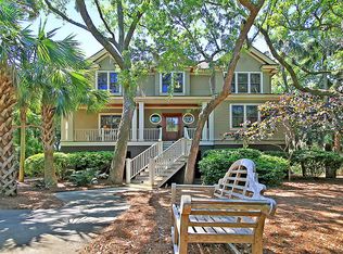 262 Governors Dr, Johns Island, SC 29455
