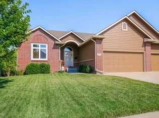 2917 N Rough Creek Rd, Derby, KS 67037