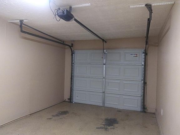 4th image of 2127 Hickory Bnd SE #B