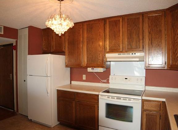 2nd image of 6615 Lake Shore Dr S APT 502