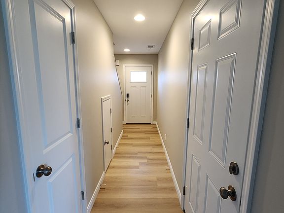 5th image of 525 W Jennings St #A