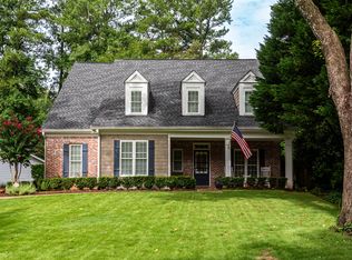 2754 Ashburn Ln, Atlanta, GA 30341