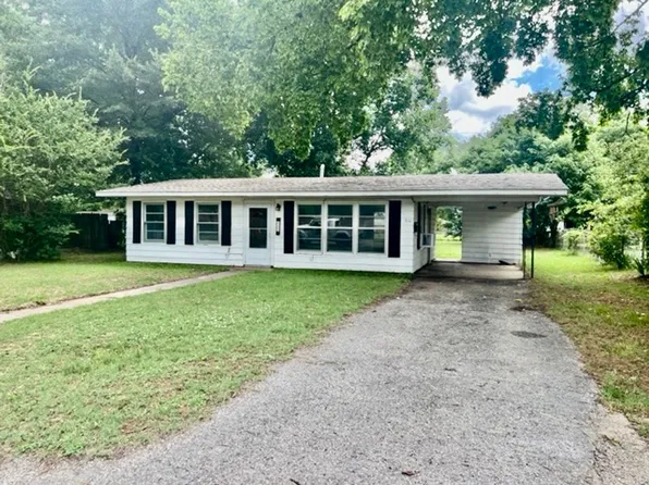 512 Whitlatch St, Trumann, AR 72472