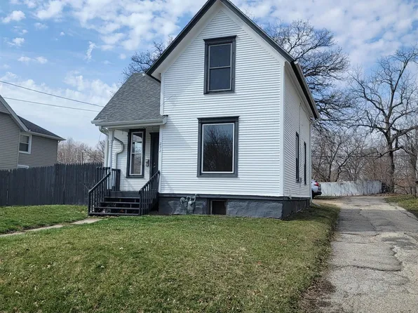 232 Forest Ave, Rockford, IL 61101