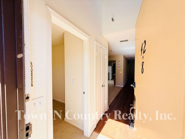 42 W San Joaquin St UNIT 8