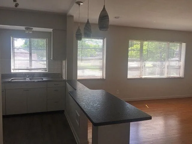 6925 Clifton Ave #2S — Photo 16