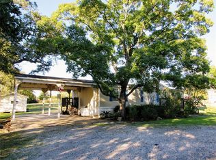 2770 Old Mill Creek Rd, Brenham, TX 77833