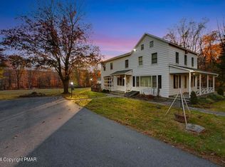 4128 Cherry Lane Church Rd, Henryville, PA 18332