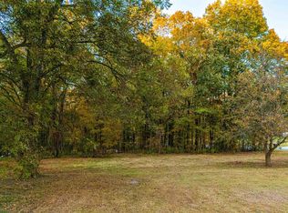 29661 Persimmon Tree Rd, Anderson, AL 35610