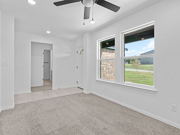 5th image of 1856 Topaz Rd