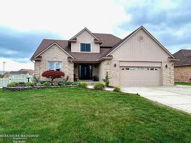 1st image of 34508 Hidden Pine Dr