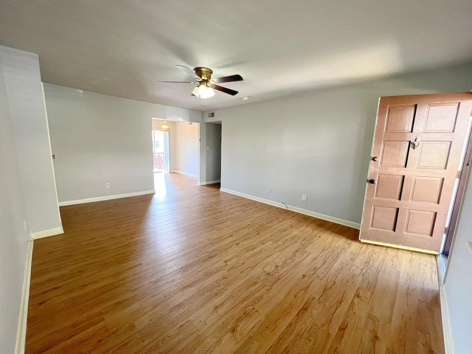 2644 Southbury Cir — Photo 3