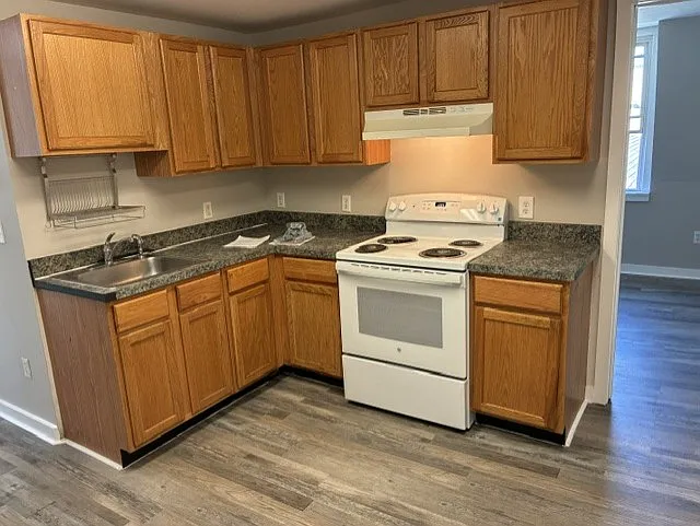 161 Caroline St #3 — Photo 1