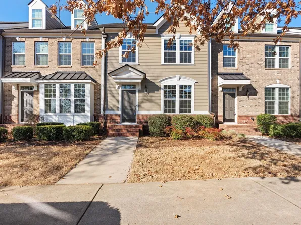 216 Rocky Slope Rd, Greenville, SC 29607