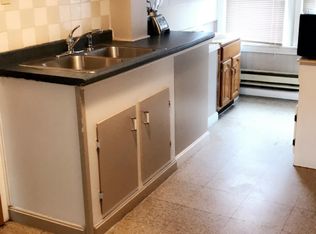 186 Lewis Ave, Meriden, CT 06451