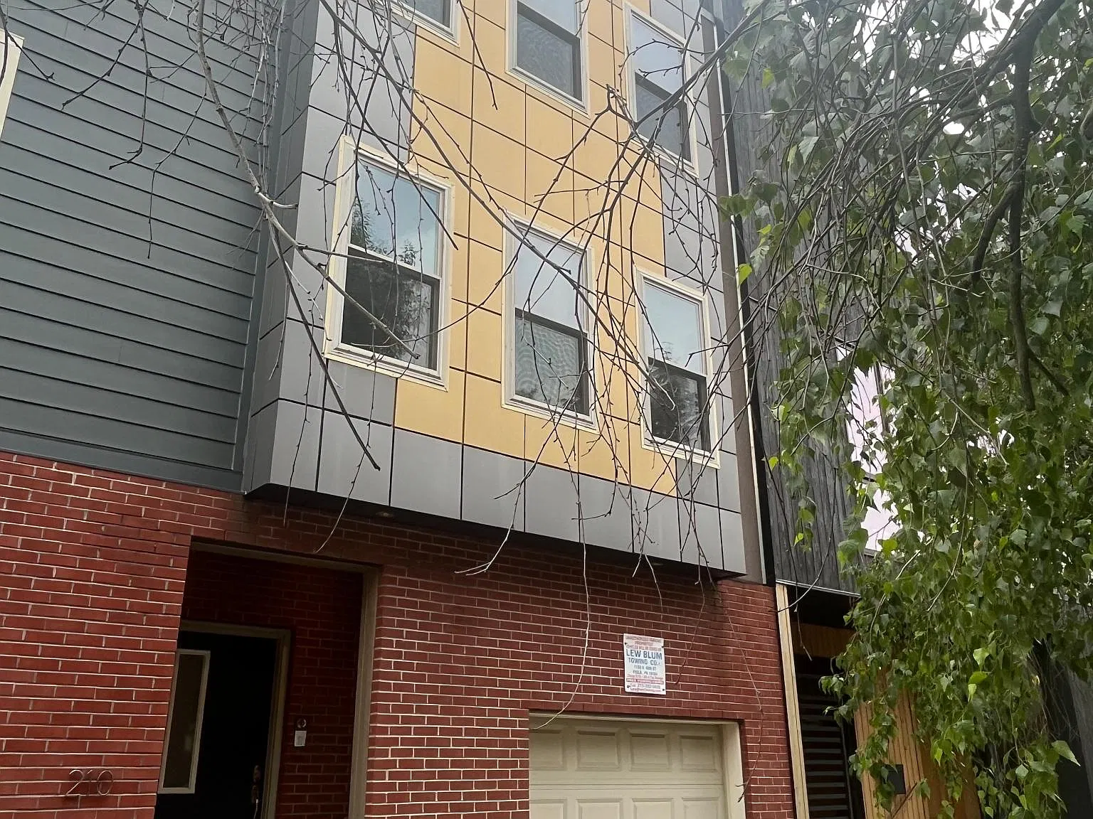 3 bed, 2162 sqft, $3,800 — Photo 1