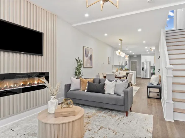 705 E 22nd St, Baltimore, MD 21218