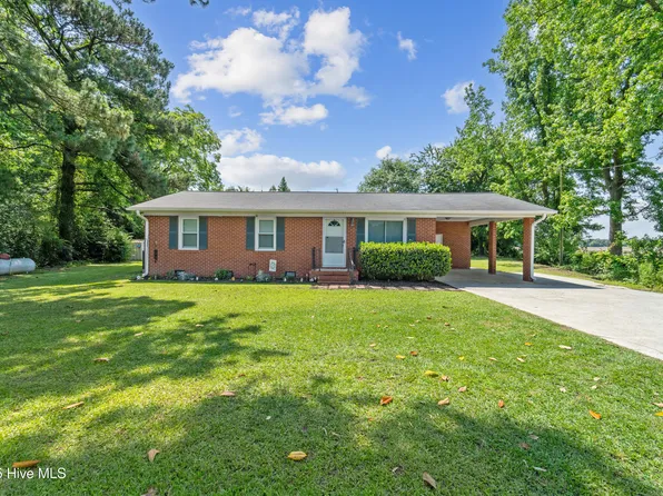 460 S Nc 111 Highway, Chinquapin, NC 28521