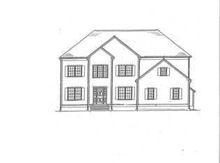 18 Wood Hollow Way, Hanover, MA 02339