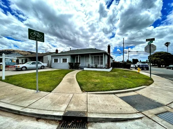 3404 Golf Dr, San Jose, CA 95127