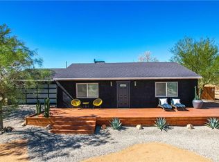 2225 Fortuna Ave, Landers, CA 92285