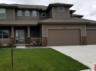 17205 Sage St, Omaha, NE 68136