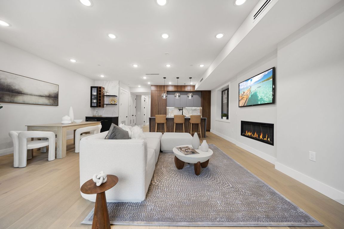 next background image