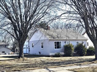 1013 N Walnut Ave, Marshfield, WI 54449