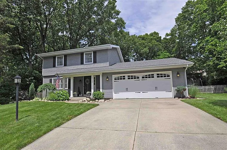 52142 Torch Ct photo 1