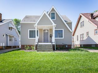 7015 Ridgewood Ave, Parma, OH 44129