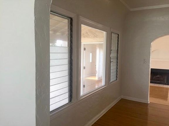 5th image of 6138 Alcott St #6138