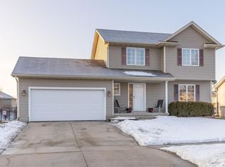 2401 SW 35th St, Ankeny, IA 50023
