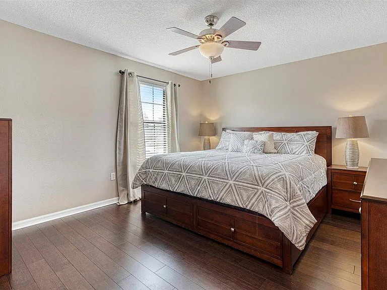 1007 Cypress Pointe Blvd — Photo 4