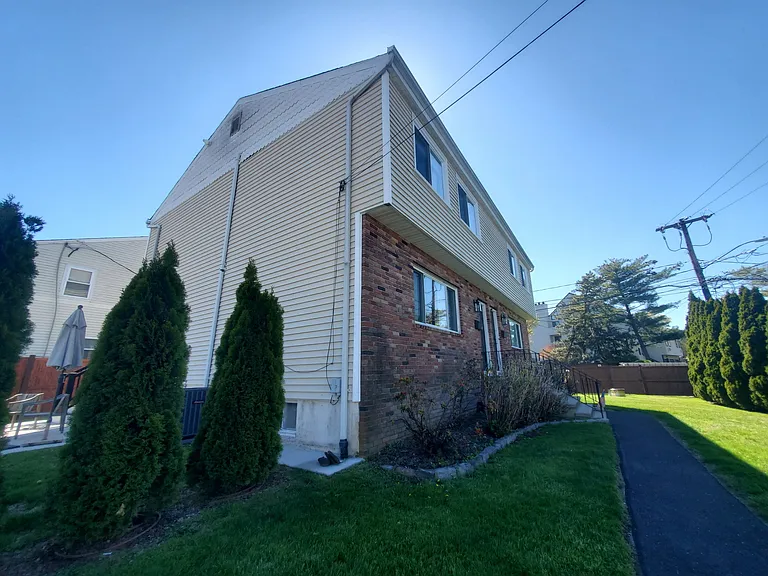 42 Mariners Ln — Photo 15