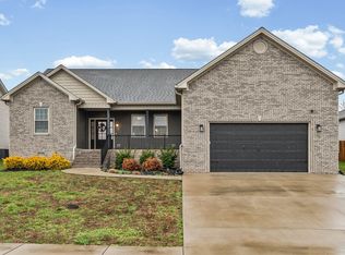 104 Lowell Way, Hopkinsville, KY 42240