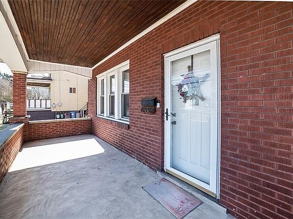 3rd image of 2009 Keystone Ave