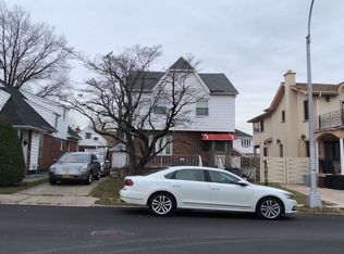 7642 176th St, Fresh Meadows, NY 11366