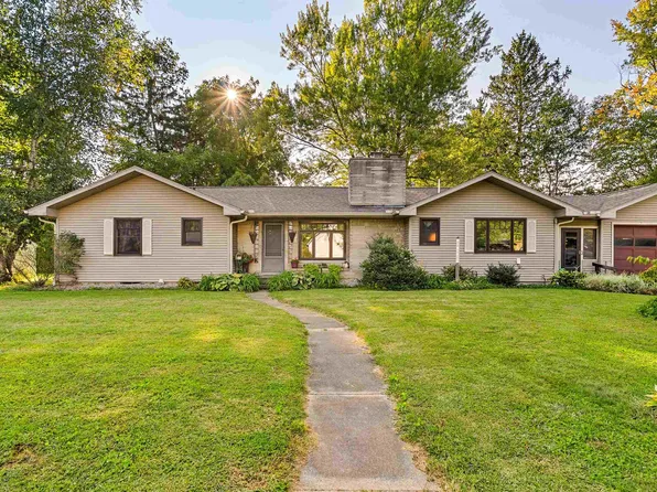 710 East St, North Manchester, IN 46962