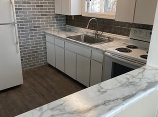 1405 N 24th St, Superior, WI 54880