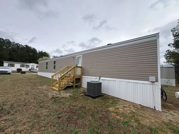 2890 Hacienda Dr #265, Fayetteville, NC 28306