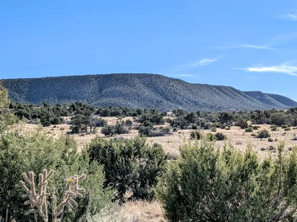 558 Deer Canyon Trl, Mountainair, NM 87036