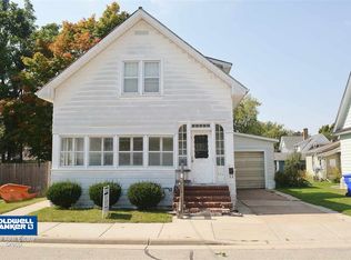 915 N Clark St, Appleton, WI 54911