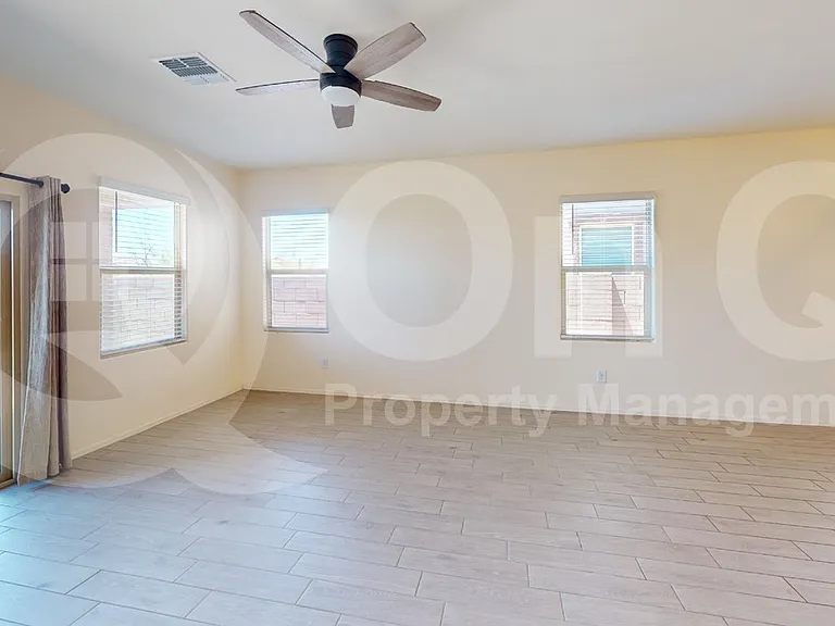 947 S Paseo — Photo 6