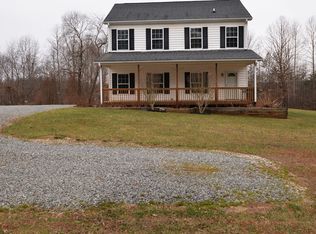 689 Old Westfield Rd, PILOT MOUNTAIN, NC 27041