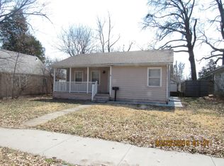 1515 Pierre St, Manhattan, KS 66502