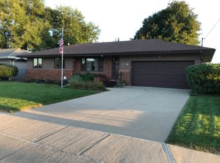 136 Airview Dr, Sergeant Bluff, IA 51054