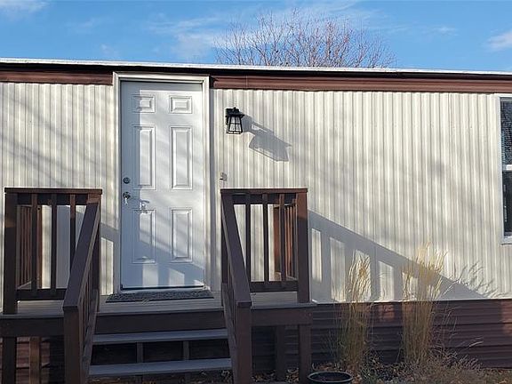 3rd image of 2969 Sunnyside Rd