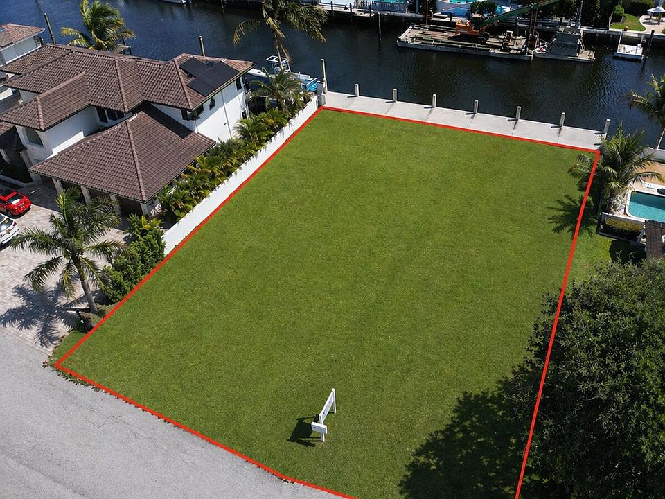 1st image of 942 Fern Drive